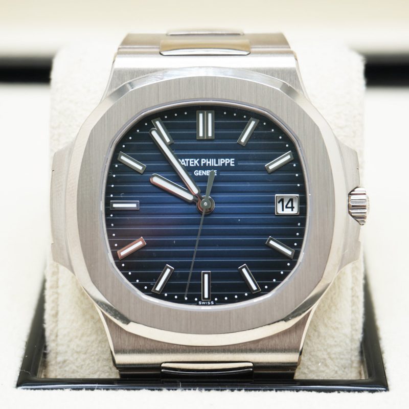 Patek Philippe Nautilus Self-Winding 41mm 5811-1G-001 Blue Dial
