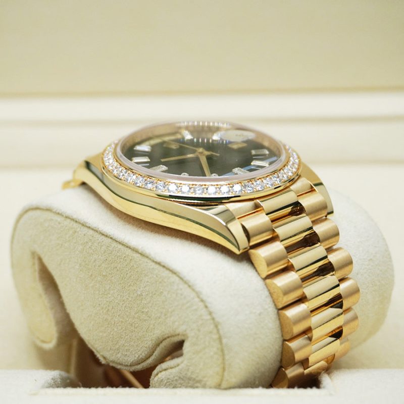 Rolex Day-Date 40 Presidential 228348RBR Diamond Bezel Baguette Onyx Dial