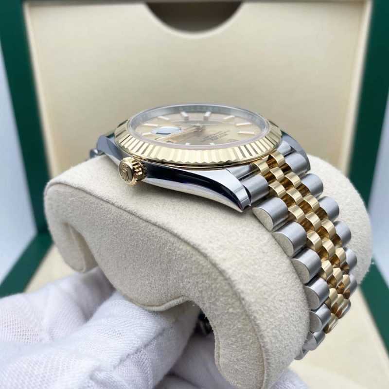 Rolex Datejust 41mm Champagne Dial Fluted Bezel 126333