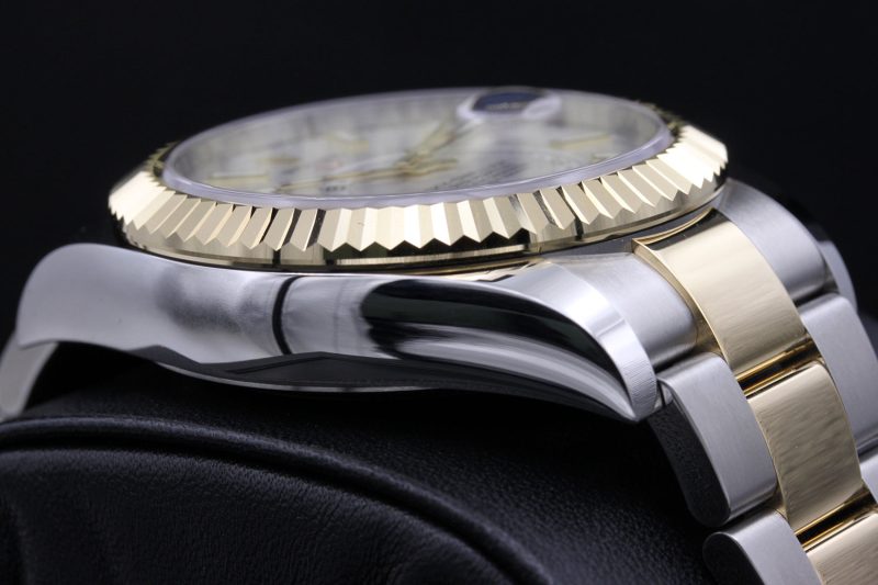 Rolex Sky-Dweller 42mm 326933 White Dial