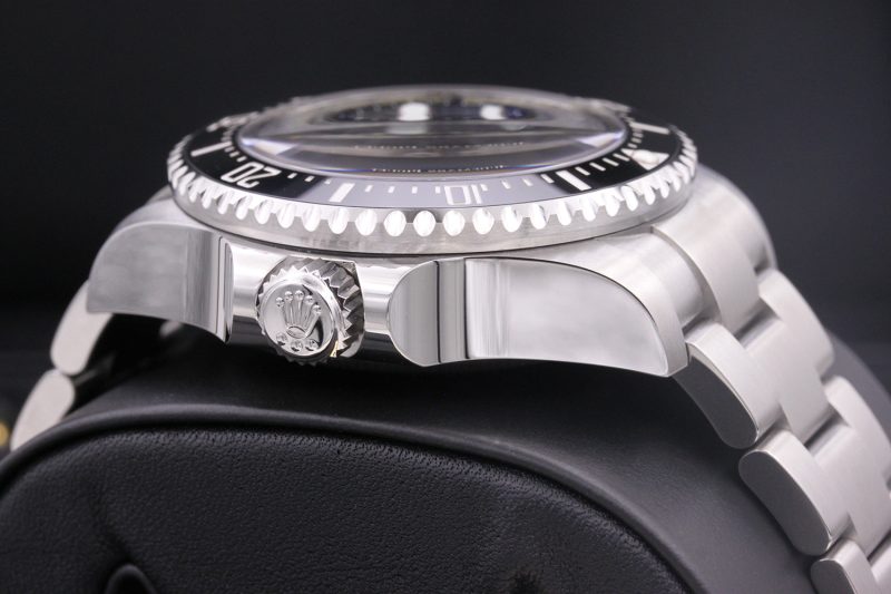 Rolex Sea-Dweller Deepsea 44mm 126660 James Cameron Blue / Black Dial