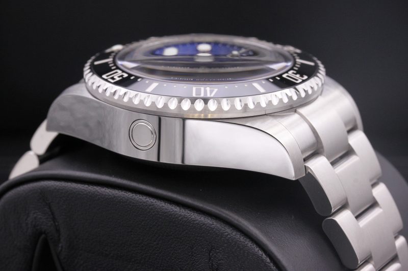 Rolex Sea-Dweller Deepsea 44mm 126660 James Cameron Blue / Black Dial