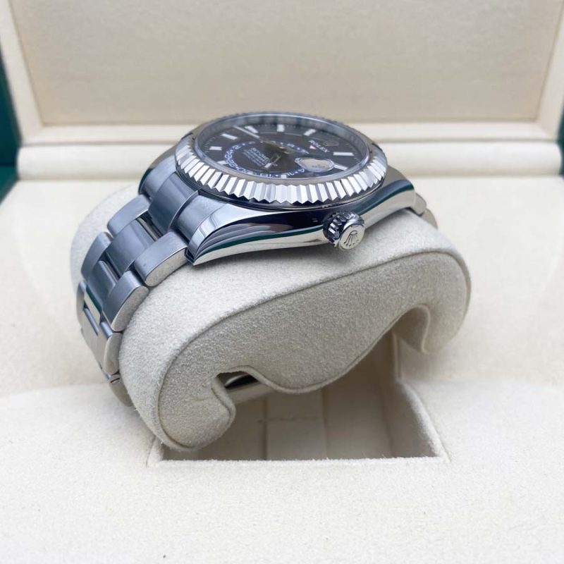 Rolex Sky-Dweller 42mm Stainless Steel 326934 Blue Dial