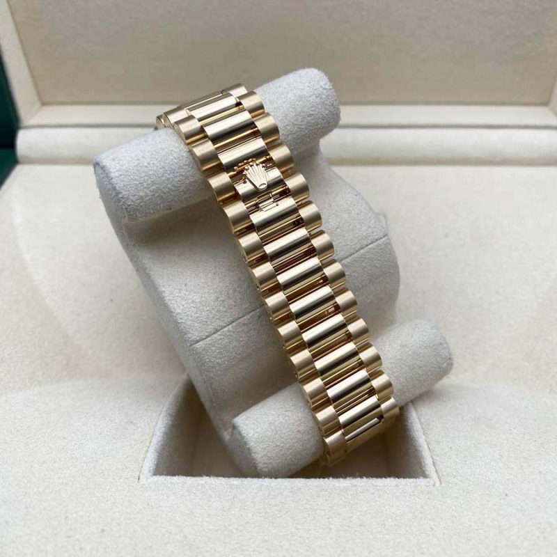 Rolex Day-Date 36mm Presidential 128238 Fluted Bezel White Dial